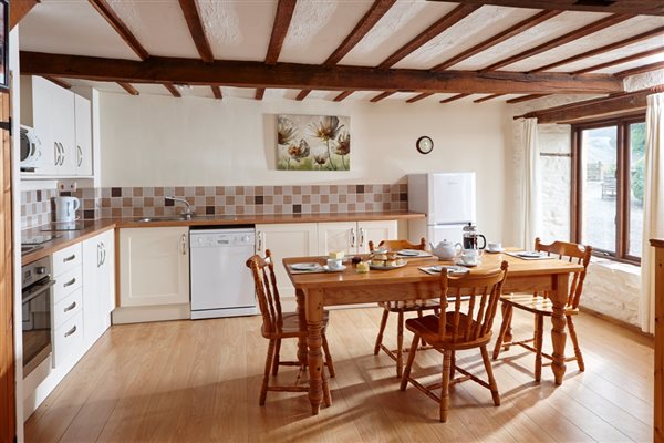 Beech cottage kitchen diner